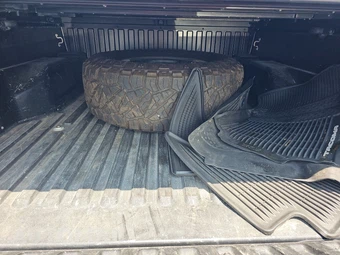 2016 Toyota Tacoma TRD Sport Crew Cab Medium Bed - miniatura 16