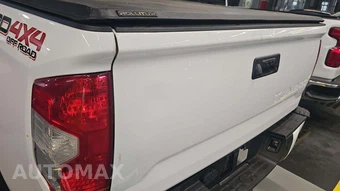 2016 Toyota Tundra 1794 Edition Crew Cab Short Bed - miniatura 28