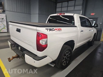 2016 Toyota Tundra 1794 Edition Crew Cab Short Bed - miniatura 4
