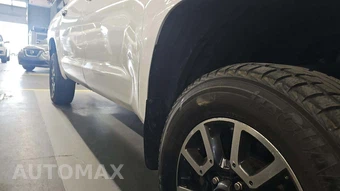 2016 Toyota Tundra 1794 Edition Crew Cab Short Bed - miniatura 43