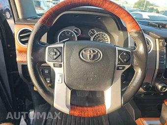 2016 Toyota Tundra 1794 Edition Crew Cab Short Bed - miniatura 10