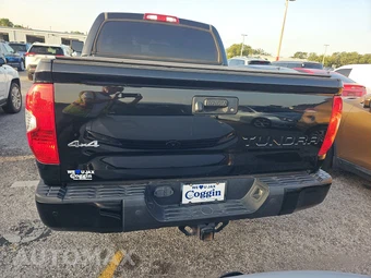2016 Toyota Tundra 1794 Edition Crew Cab Short Bed - miniatura 16