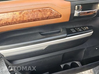 2016 Toyota Tundra 1794 Edition Crew Cab Short Bed - miniatura 9