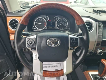 2016 Toyota Tundra 1794 Edition Crew Cab Short Bed - miniatura 10