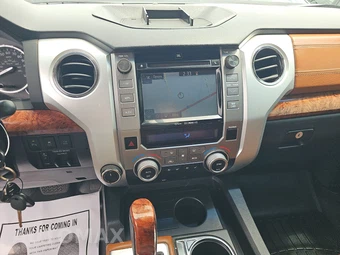 2016 Toyota Tundra 1794 Edition Crew Cab Short Bed - miniatura 11