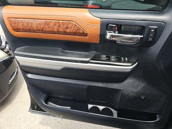 2016 Toyota Tundra 1794 Edition Crew Cab Short Bed - miniatura 9