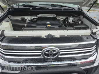 2016 Toyota Tundra 1794 Edition Crew Cab Short Bed - miniatura 15