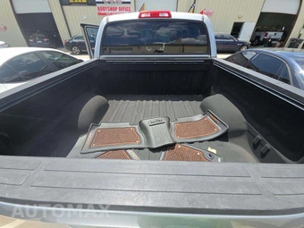 2016 Toyota Tundra 1794 Edition Crew Cab Short Bed - miniatura 14