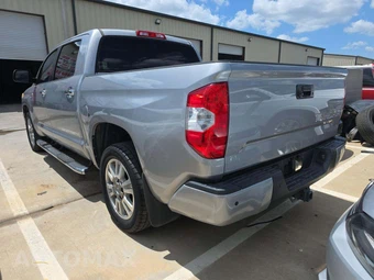 2016 Toyota Tundra 1794 Edition Crew Cab Short Bed - miniatura 2