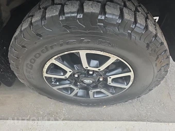 2016 Toyota Tundra Limited Extended Cab Medium Bed - miniatura 9