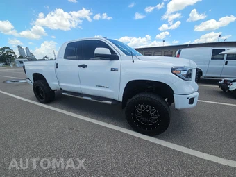 2016 Toyota Tundra Limited Extended Cab Medium Bed - miniatura 3