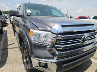 2016 Toyota Tundra SR5 Crew Cab Short Bed - miniatura 3