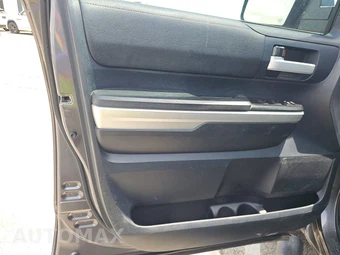 2016 Toyota Tundra SR5 Crew Cab Short Bed - miniatura 9