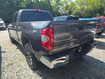 2016 Toyota Tundra SR5 Extended Cab Medium Bed - miniatura 2
