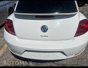 2016 Volkswagen Beetle 1.8T S Hatchback - miniatura 14
