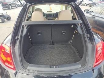 2016 Volkswagen Beetle 1.8T SE Hatchback – miniatura 16