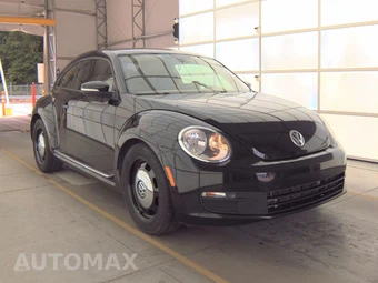 2016 Volkswagen Beetle 1.8T SE Hatchback – miniatura 3