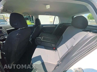 2016 Volkswagen e-Golf SE Hatchback – miniatura 13