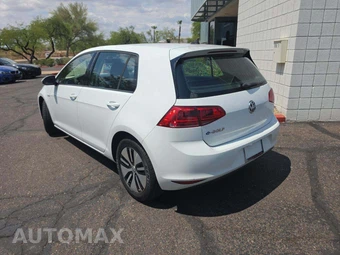 2016 Volkswagen e-Golf SE Hatchback – miniatura 2