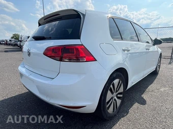2016 Volkswagen e-Golf SE Hatchback - miniatura 5