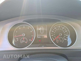 2016 Volkswagen Golf 1.8T S Hatchback - miniatura 9