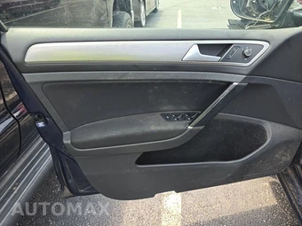 2016 Volkswagen Golf 1.8T S Hatchback w/Sunroof - miniatura 9