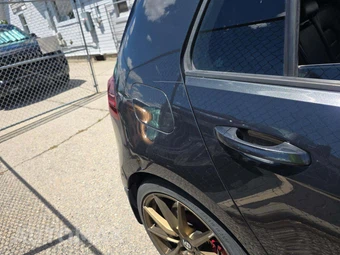2016 Volkswagen Golf GTI Autobahn Hatchback w/Performance Pkg - miniatura 26