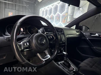 2016 Volkswagen Golf GTI S Hatchback - miniatura 9