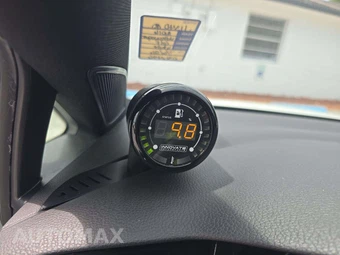 2016 Volkswagen Golf GTI S Hatchback - miniatura 25