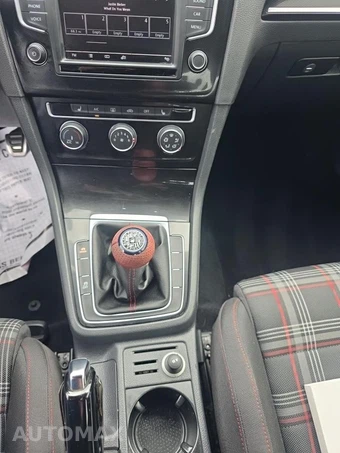 2016 Volkswagen Golf GTI S Hatchback - miniatura 23