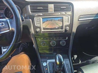 2016 Volkswagen Golf GTI SE Hatchback - miniatura 11