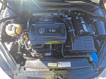 2016 Volkswagen Golf GTI SE Hatchback - miniatura 31