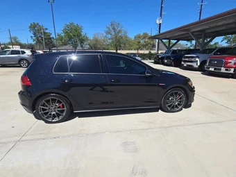 2016 Volkswagen Golf GTI SE Hatchback - miniatura 5