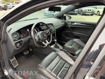 2016 Volkswagen Golf GTI SE Hatchback w/Performance Pkg - miniatura 16