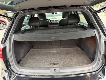 2016 Volkswagen Golf GTI SE Hatchback w/Performance Pkg - miniatura 20