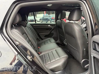 2016 Volkswagen Golf GTI SE Hatchback w/Performance Pkg - miniatura 21