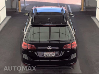 2016 Volkswagen Golf SportWagen Limited Edition Wagon - miniatura 5