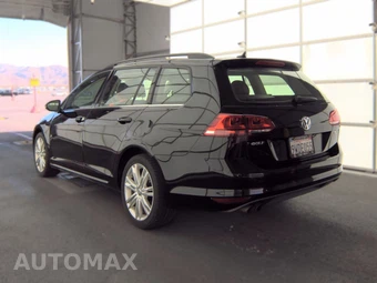 2016 Volkswagen Golf SportWagen Limited Edition Wagon - miniatura 6