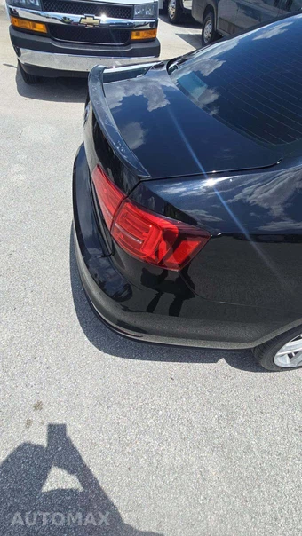 2016 Volkswagen Jetta GLI SE - miniatura 20