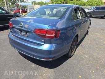2016 Volkswagen Jetta S – miniatura 3