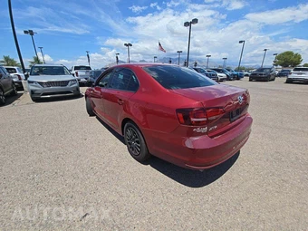 2016 Volkswagen Jetta S – miniatura 2