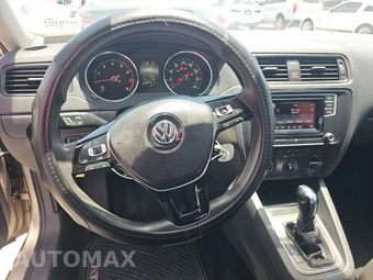 2016 Volkswagen Jetta S – miniatura 10