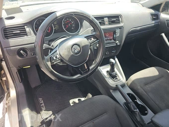 2016 Volkswagen Jetta S – miniatura 11