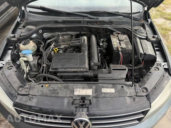 2016 Volkswagen Jetta S – miniatura 11
