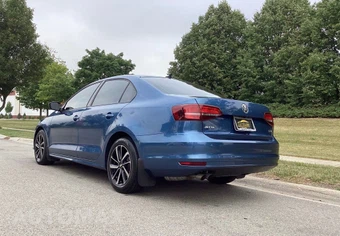 2016 Volkswagen Jetta S w/Technology - miniatura 12
