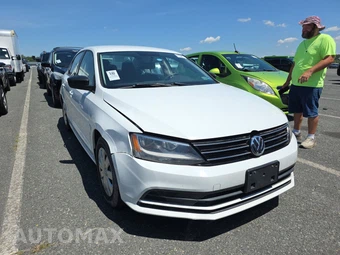 2016 Volkswagen Jetta S w/Technology – miniatura 3