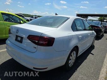 2016 Volkswagen Jetta S w/Technology – miniatura 4