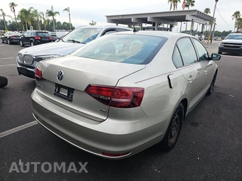 2016 Volkswagen Jetta S w/Technology – miniatura 4