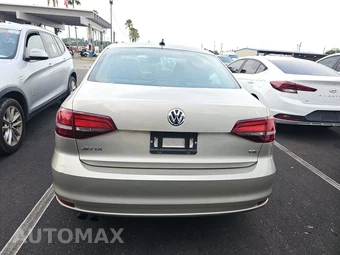 2016 Volkswagen Jetta S w/Technology – miniatura 5