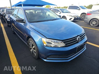 2016 Volkswagen Jetta SE - miniatura 3